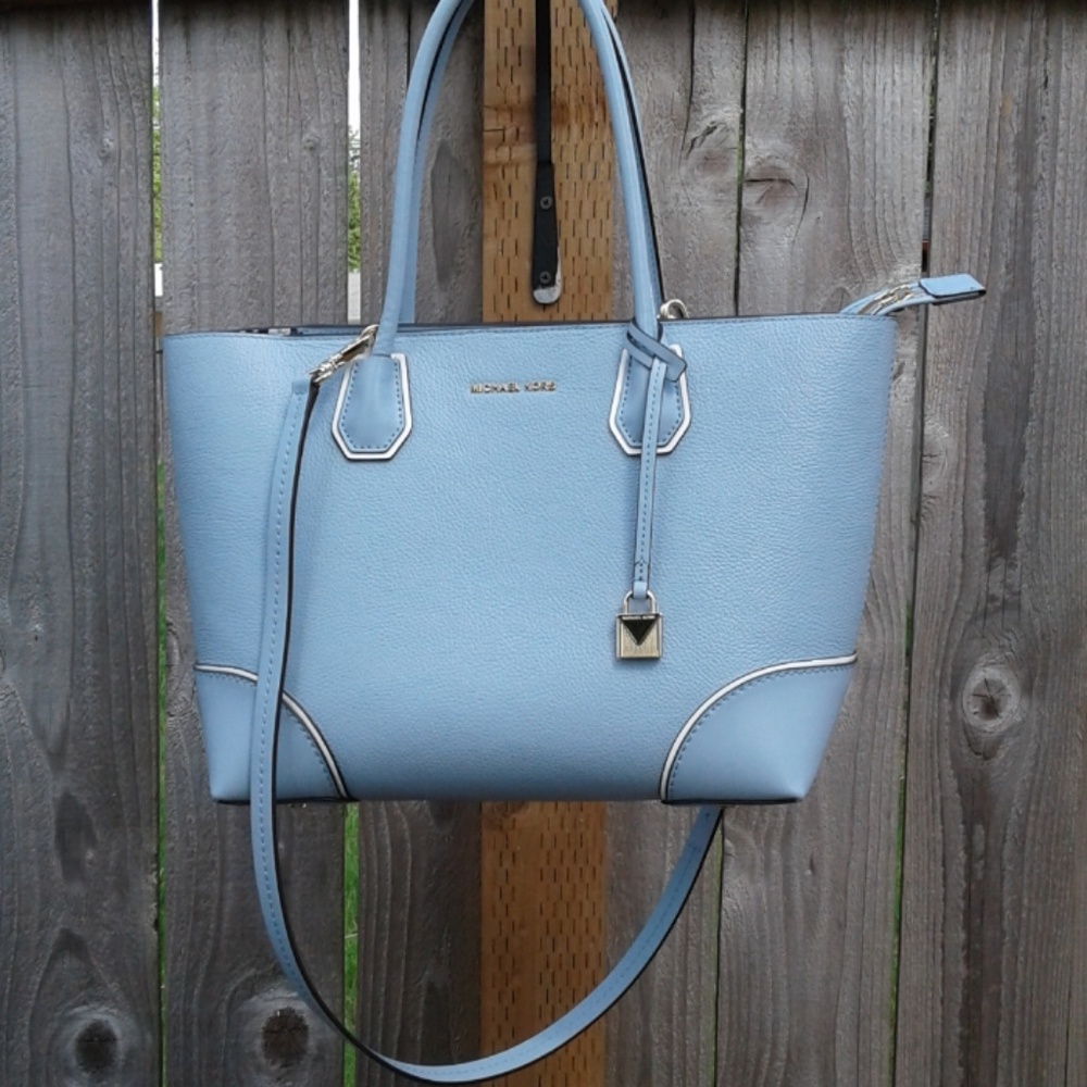 Michael Kors baby blue bag, brand new.